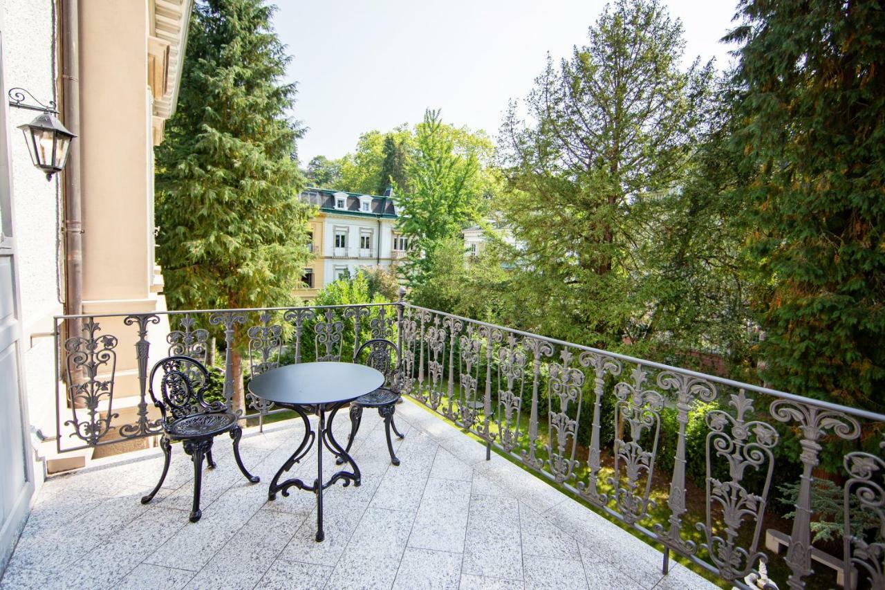 Villa Luttwitz Baden-Baden Exterior photo