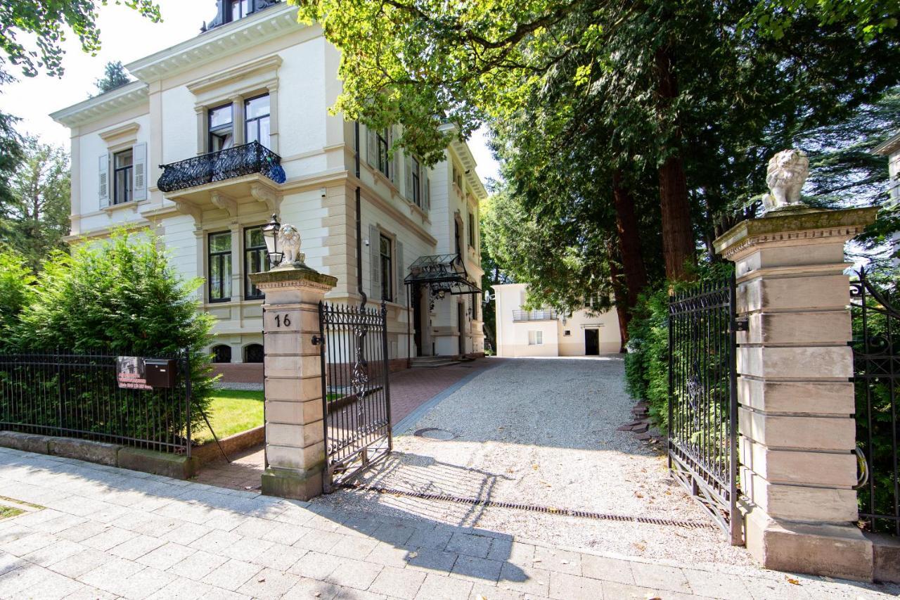 Villa Luttwitz Baden-Baden Exterior photo